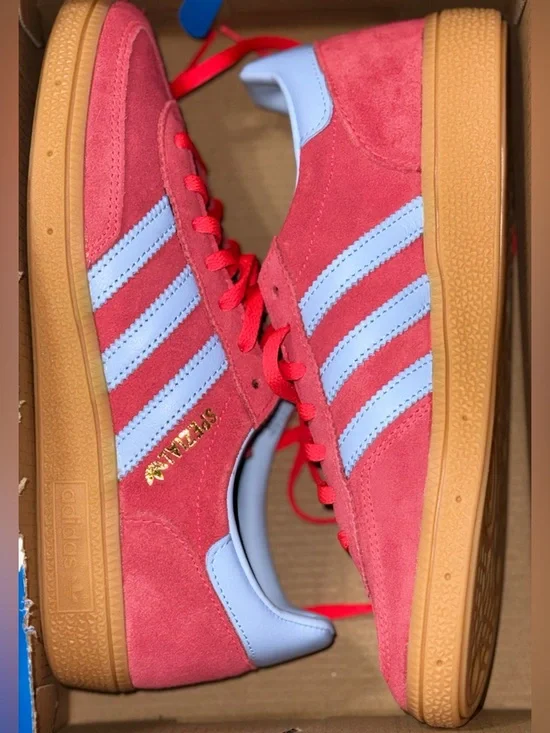 Adidas Handball Spezial Women’s 6.5 Lucid Red Glow Blue Suede Gum Sole NEW - Picture 10 of 10